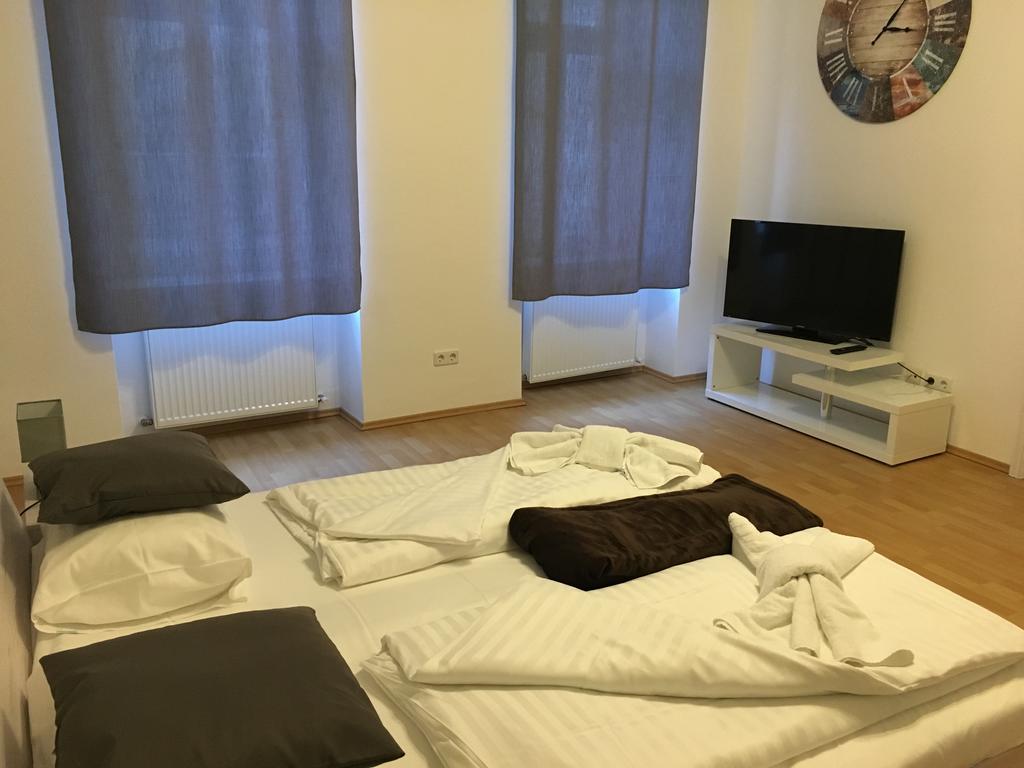 Holiday Vienna Apartments Экстерьер фото