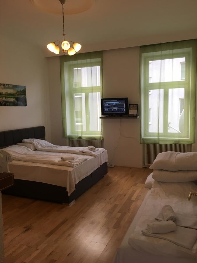 Holiday Vienna Apartments Экстерьер фото
