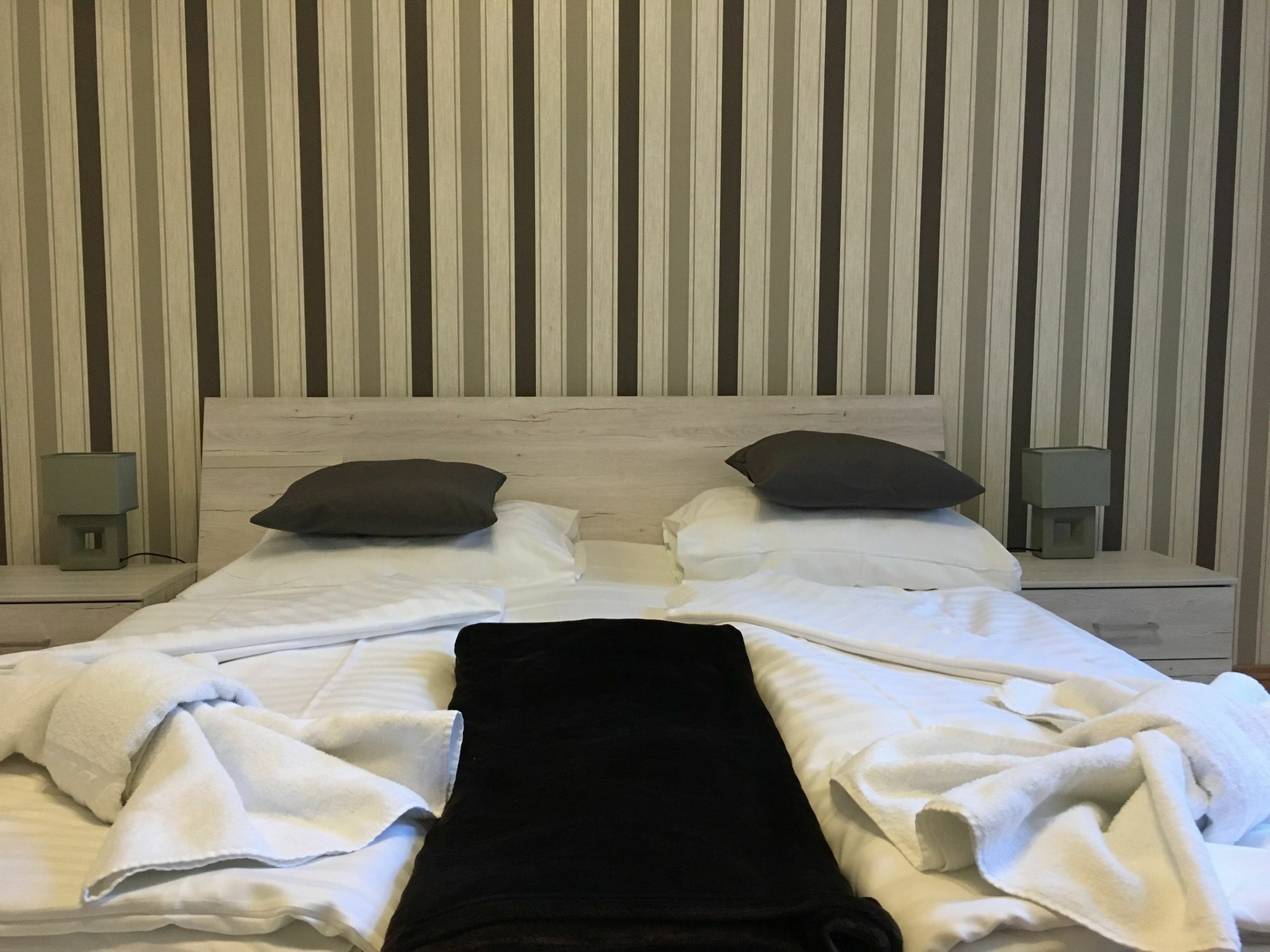 Holiday Vienna Apartments Экстерьер фото